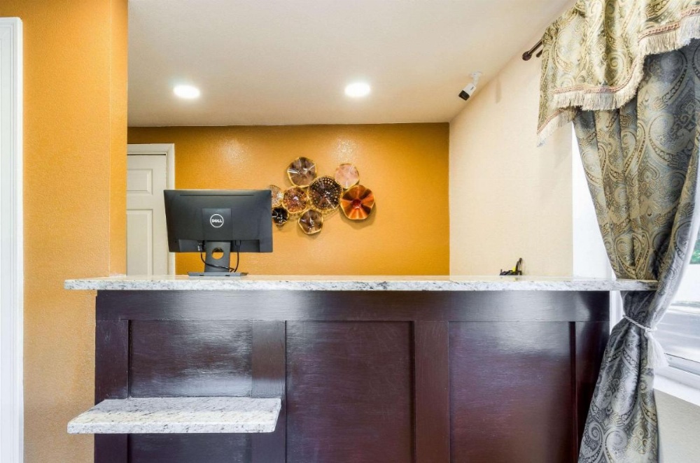 Rodeway Inn Middleboro-Plymouth Image 10